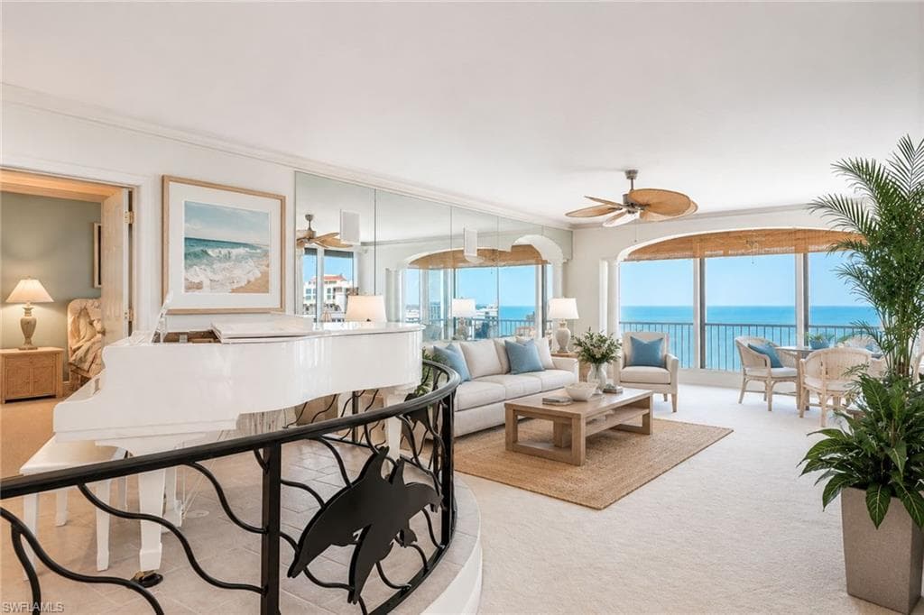 4301 Gulf Shore Blvd #1900, Naples