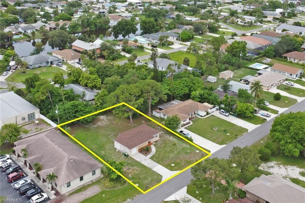 870 109th Ave, Naples, photo 2