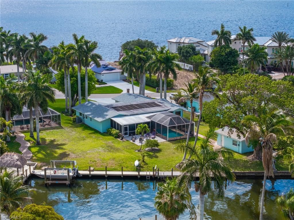 5326 Nautilus Dr, Cape Coral