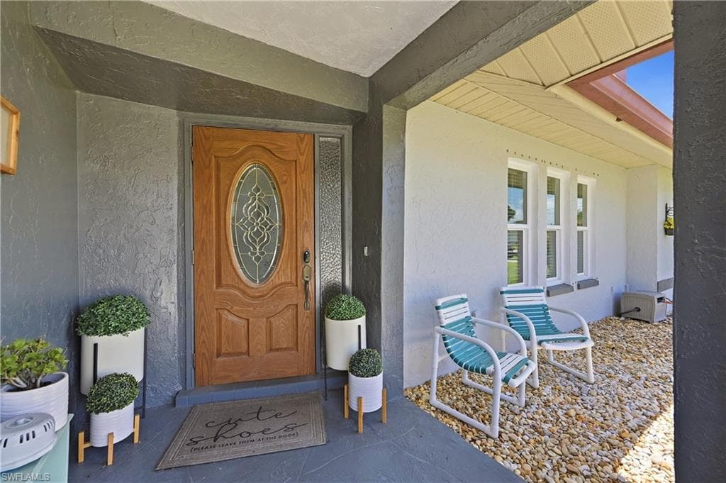 7219 Reymoor Dr, North Fort Myers, photo 3