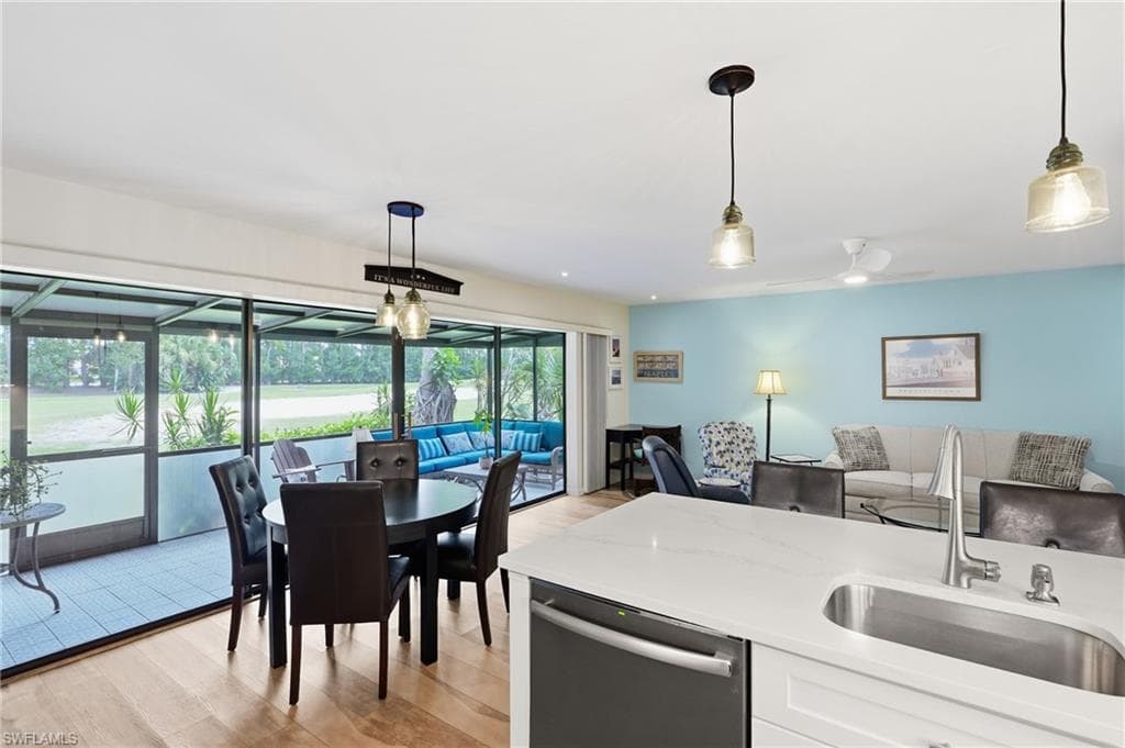 175 Forest Lakes Blvd #175, Naples, photo 2