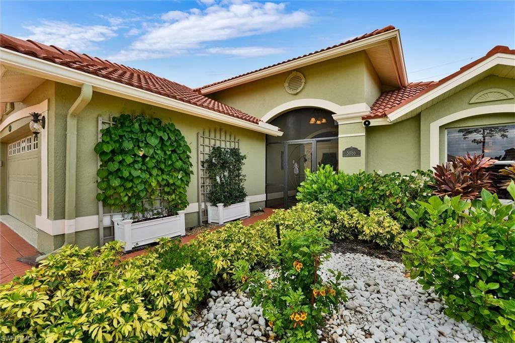 5866 Westbourgh Ct, Naples, photo 3