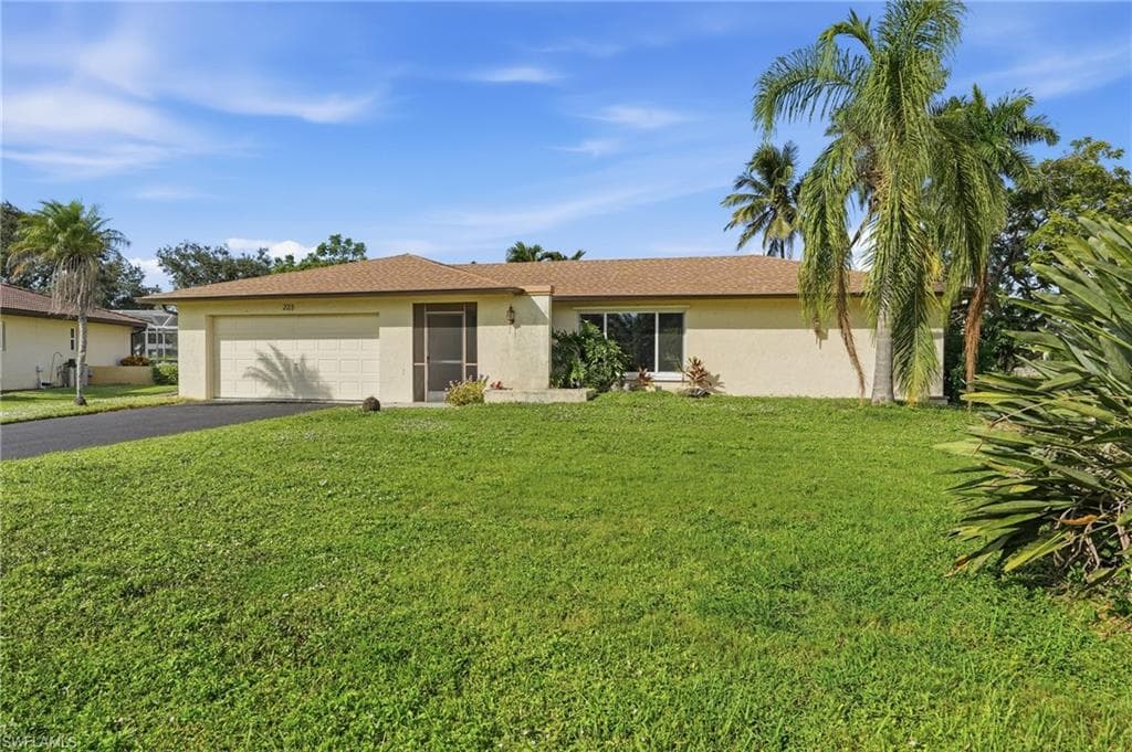 223 Pine Valley Cir, Naples, photo 2