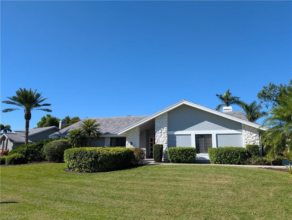 15440 Kilmarnock Dr, Fort Myers