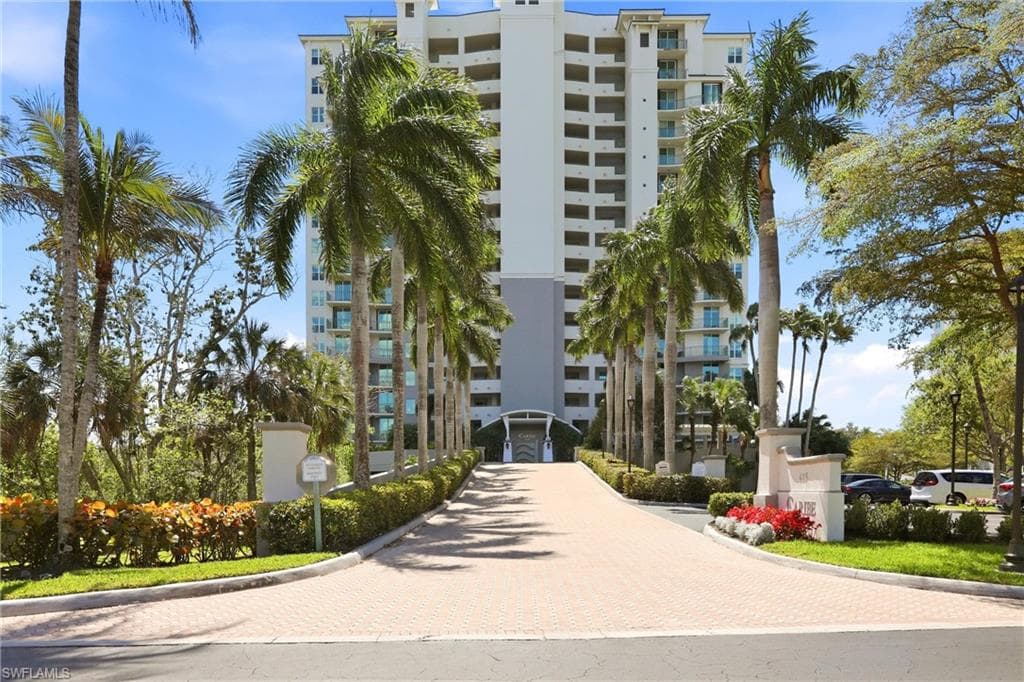 425 Cove Tower Dr #1002, Naples, photo 3