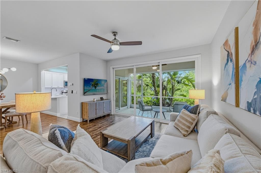 347 Emerald Bay Cir #s3, Naples