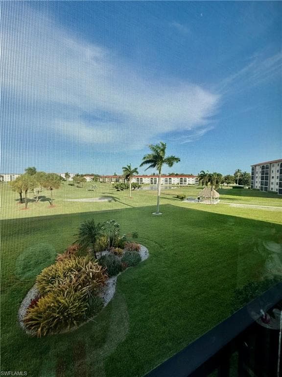 1 High Point Cir #303, Naples, photo 3