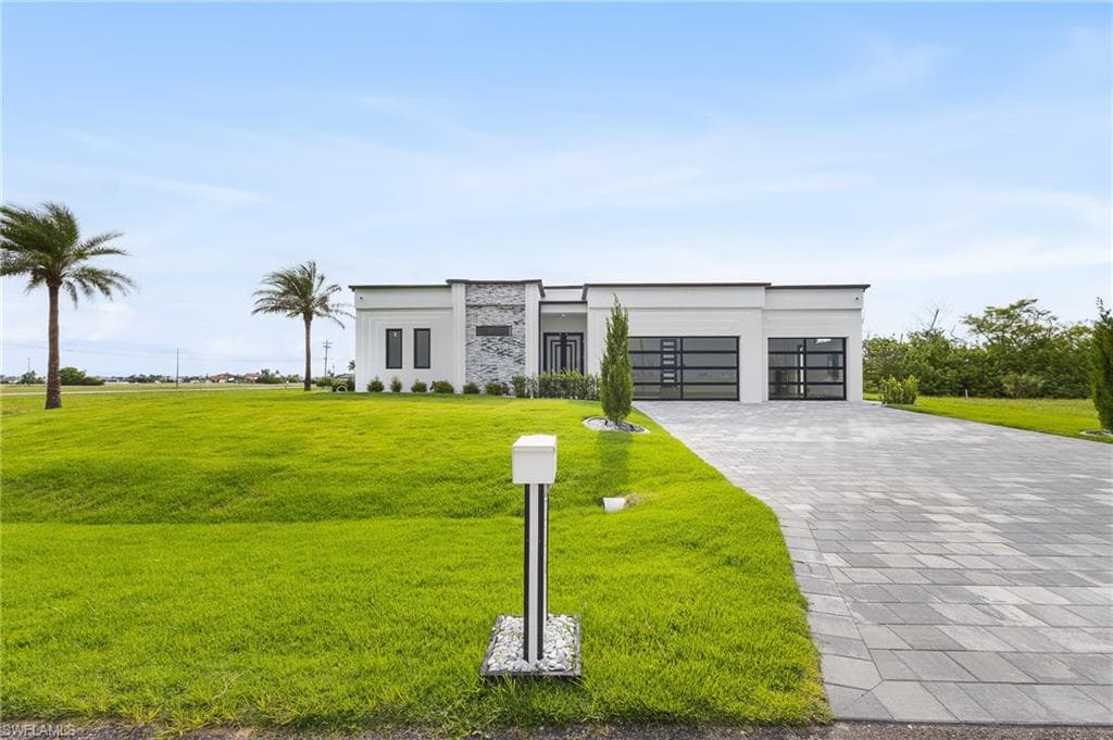 806 33rd Ave, Cape Coral, photo 2