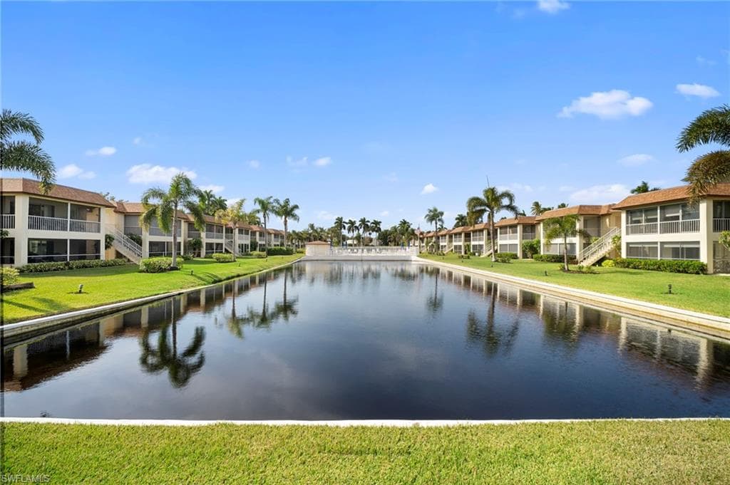 1155 Sandpiper St #g1, Naples