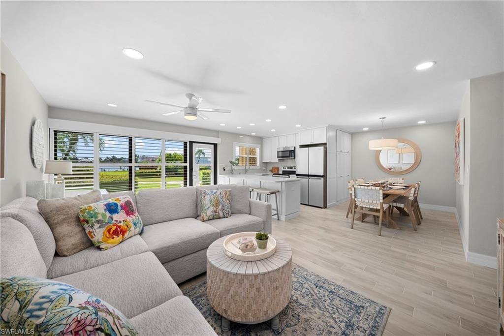 3200 Gulf Shore Blvd #107, Naples, photo 3
