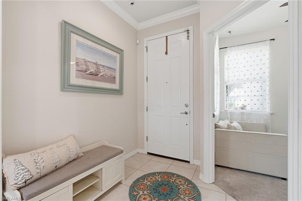 8433 Karina Ct, Naples, photo 3