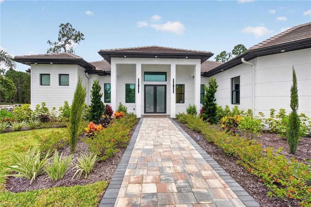 453 25th St, Naples, photo 3