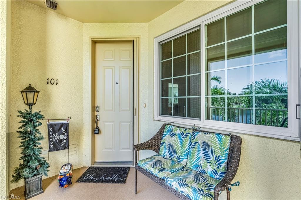 20061 Sanibel View Cir #101, Fort Myers, photo 2