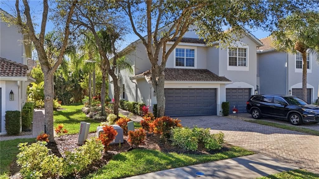 15671 Marcello Cir #124, Naples, photo 3