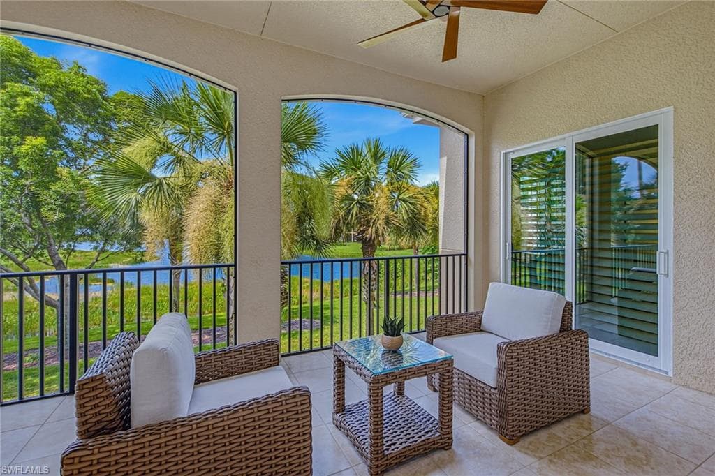 3053 Aviamar Cir #203, Naples, photo 2