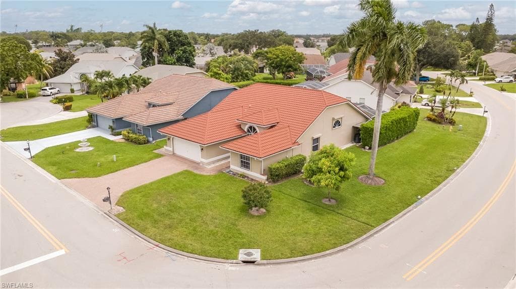 6630 Middlesex Pl, Naples, photo 2