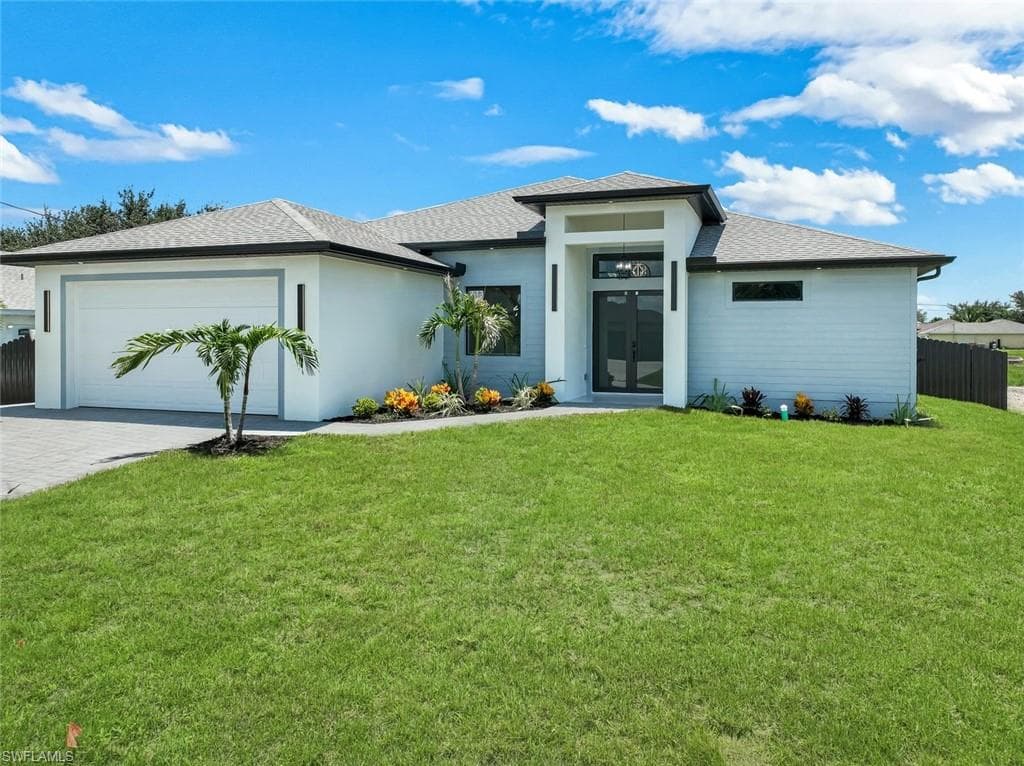 2214 15th Ter, Cape Coral