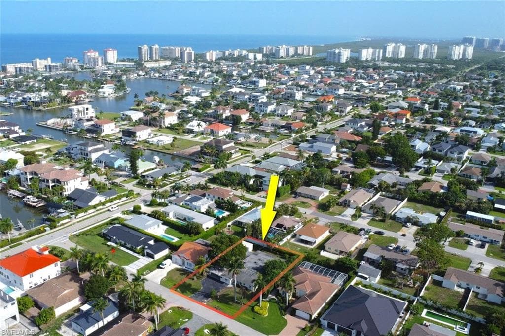 517 100th Ave, Naples, photo 3