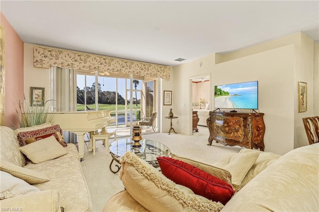 5693 Heron Ln #503, Naples, photo 2