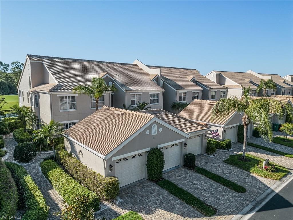5693 Heron Ln #503, Naples, photo 3
