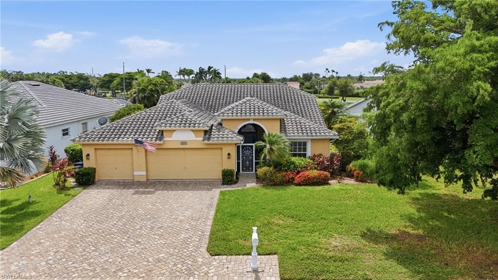 12846 Dresden Ct, Fort Myers, photo 3