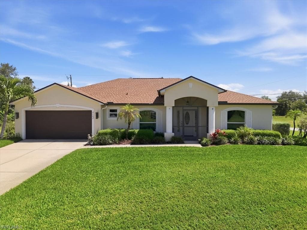 2107 19th Pl, Cape Coral, photo 2