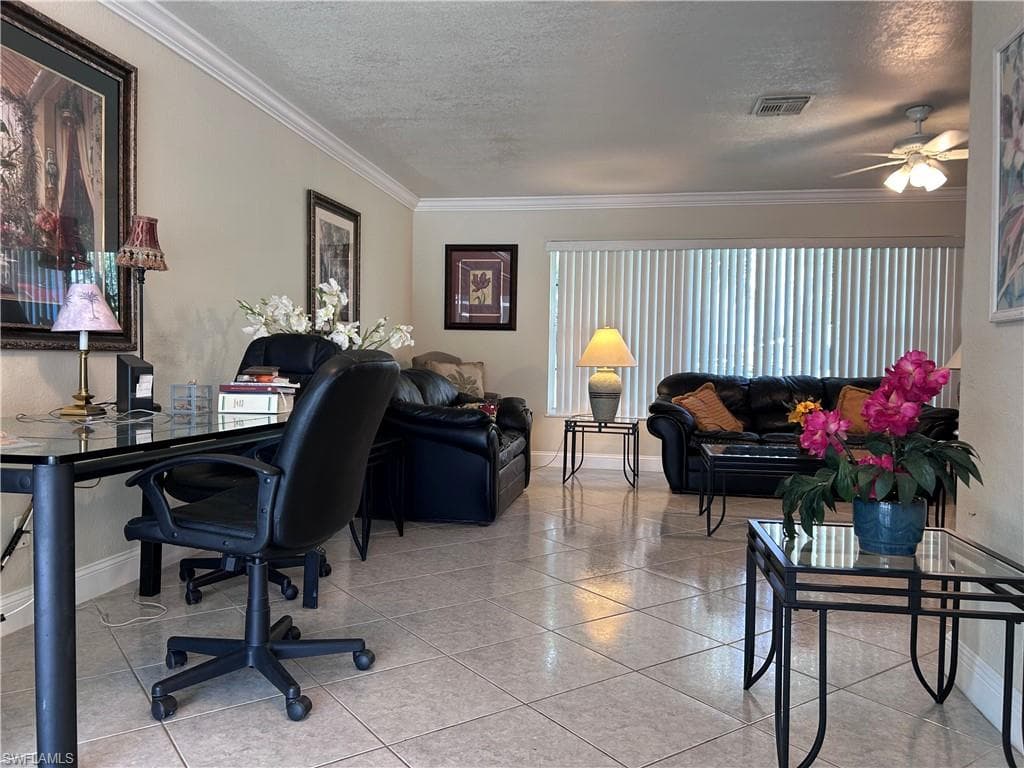 111 4th Pl, Cape Coral, photo 3