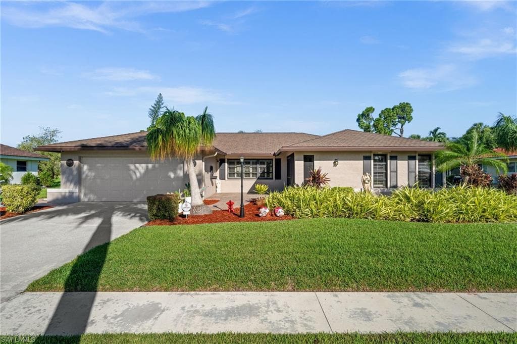 4165 Prestwick Ct, North Fort Myers, photo 2