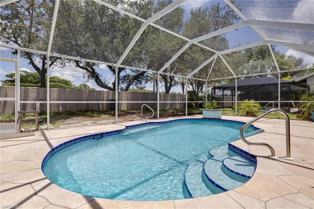 17791 Castle Harbor Dr, Fort Myers, photo 2