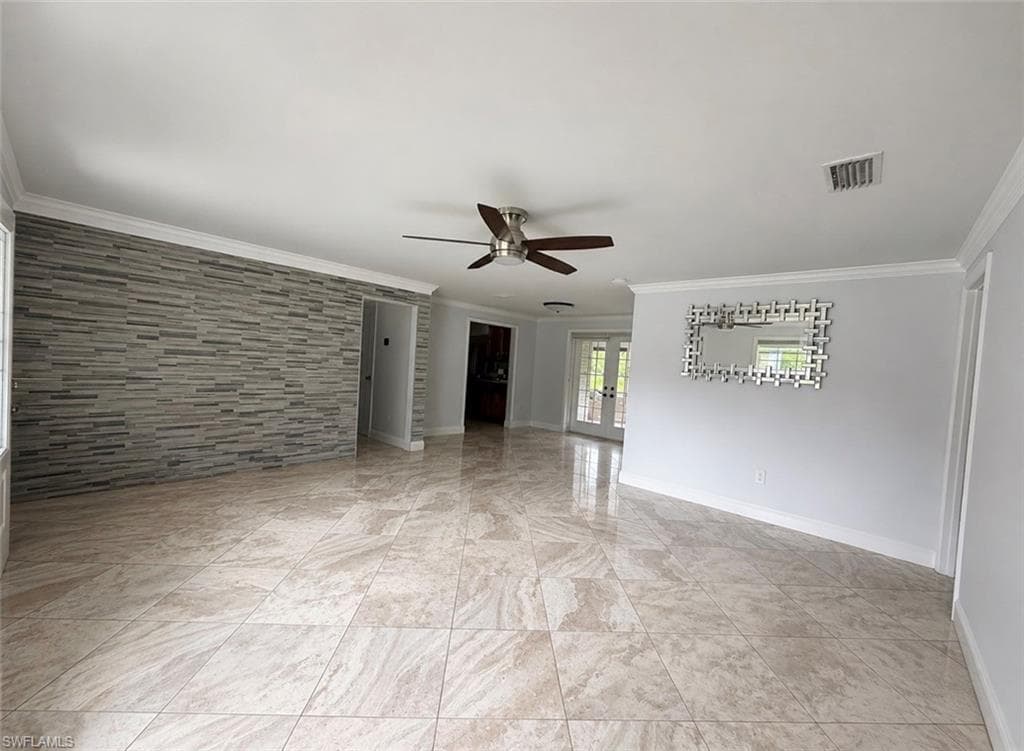 565 6th St, Naples, photo 3