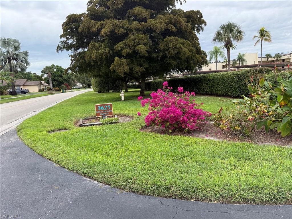 3625 Boca Ciega Dr #206, Naples, photo 2