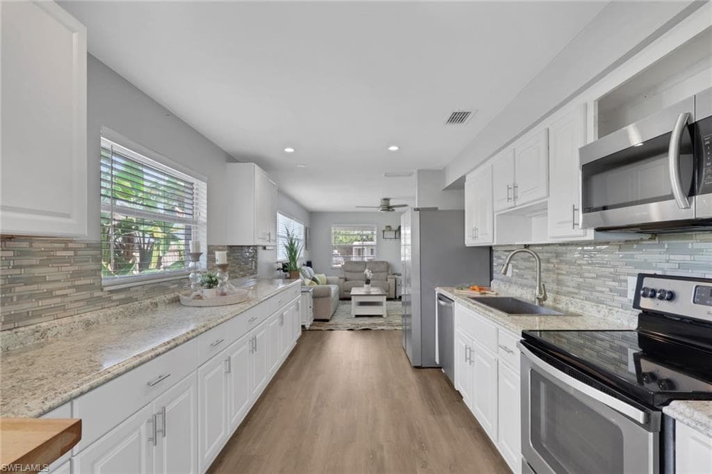 862 95th Ave, Naples