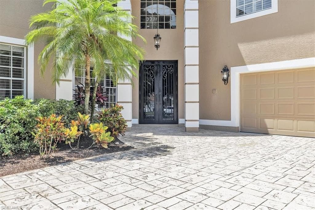12898 Kedleston Cir, Fort Myers, photo 3