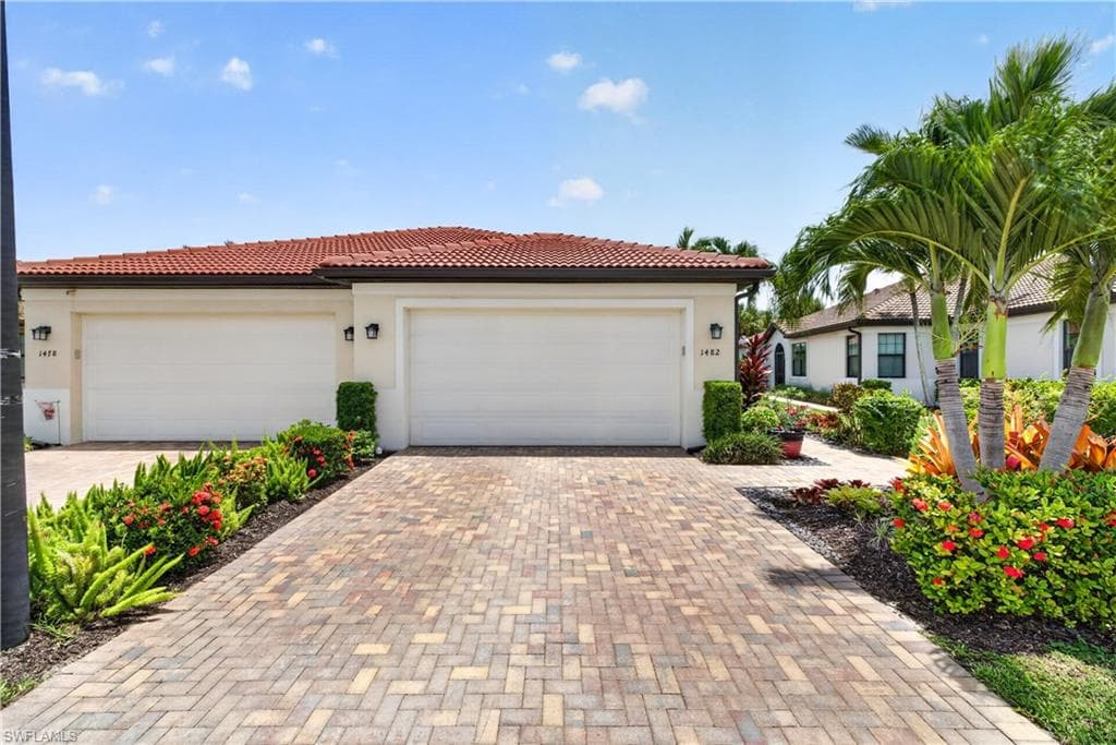 1482 Oceania Dr, Naples, photo 2