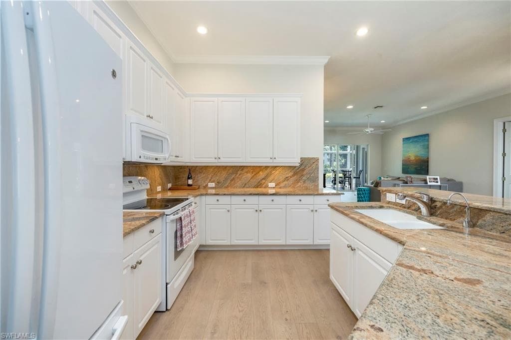 3463 Marbella Ct, Bonita Springs, photo 3