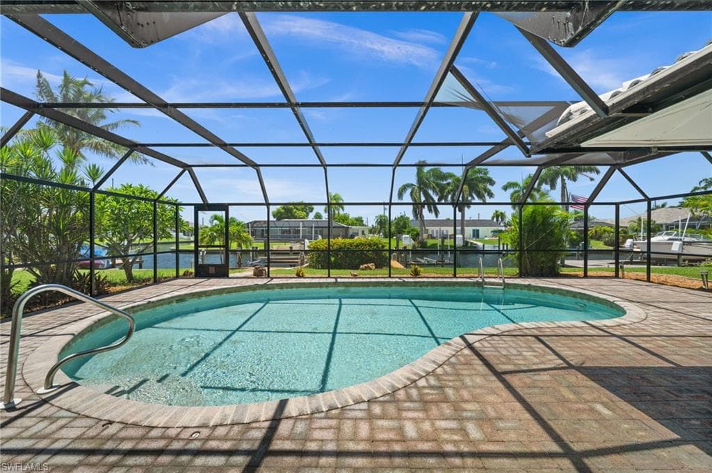 4102 1st Pl, Cape Coral, photo 3