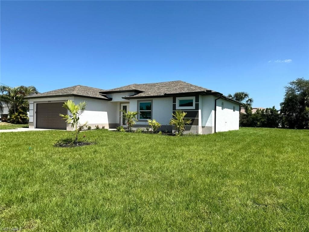 2321 21st Ter, Cape Coral