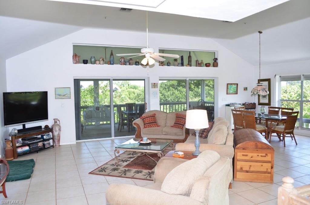 4551 Bartlett Pkwy, Captiva
