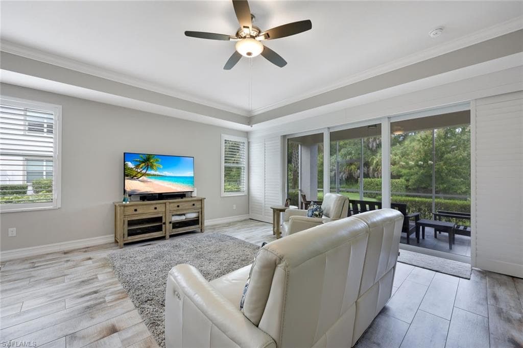 7801 Hawthorne Dr #2701, Naples, photo 3