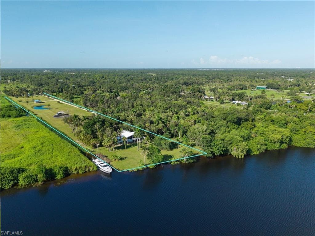 19481/483 River Rd, Alva