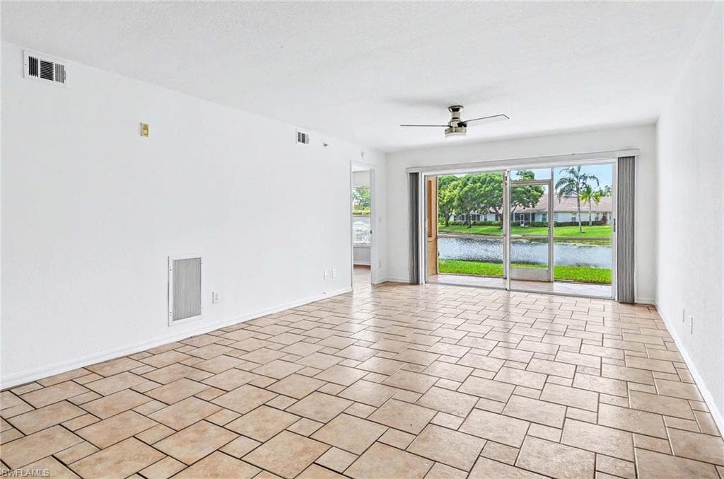 9650 Victoria Ln #104, Naples, photo 2
