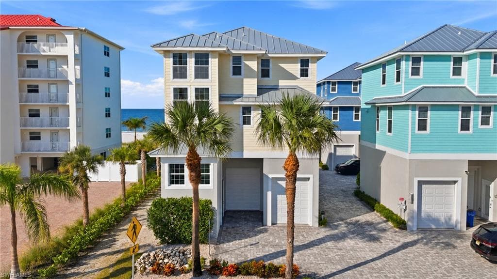 260 Key West Ct, Fort Myers Beach