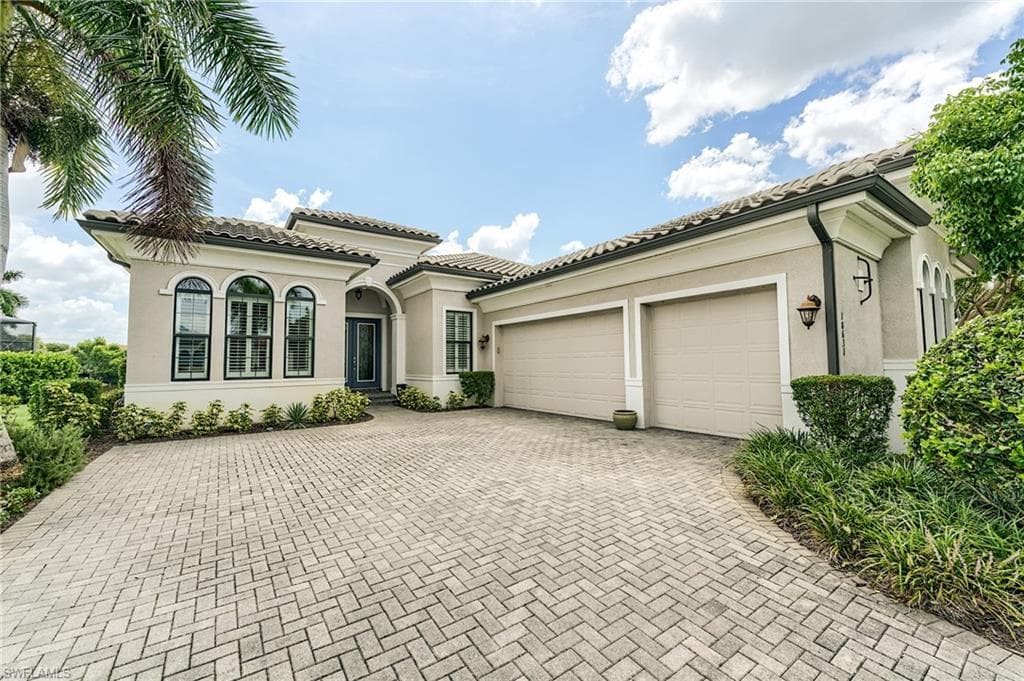 18631 Cypress Haven Dr, Fort Myers