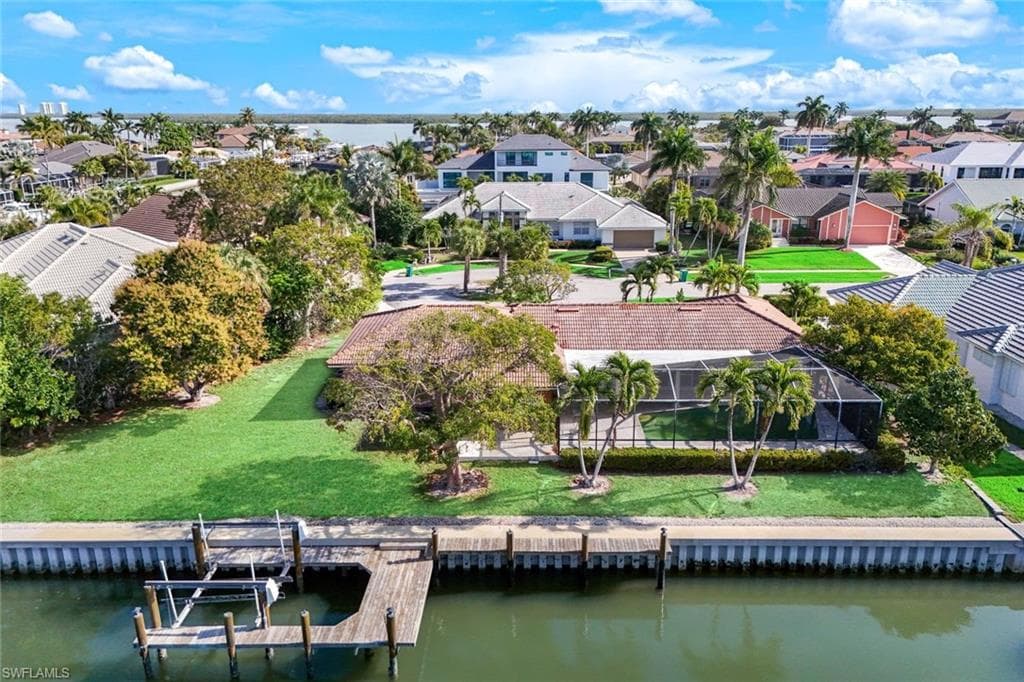 358 Grapewood Ct, Marco Island, photo 2