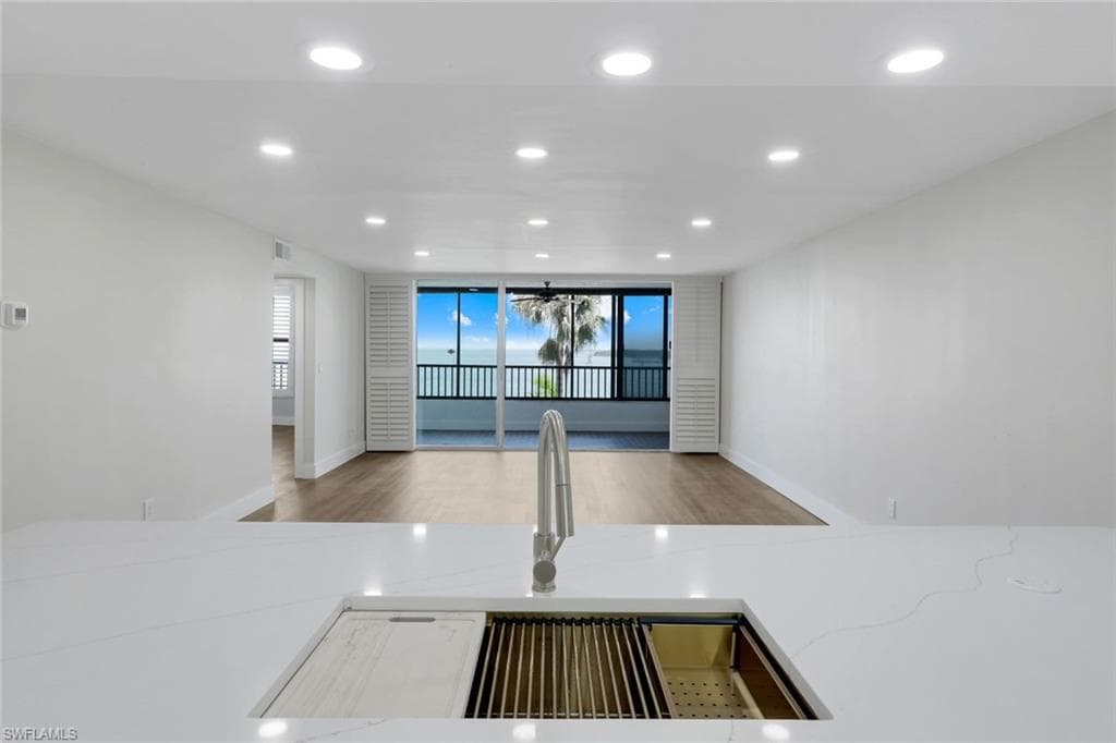 15021 Punta Rassa Rd #401, Fort Myers