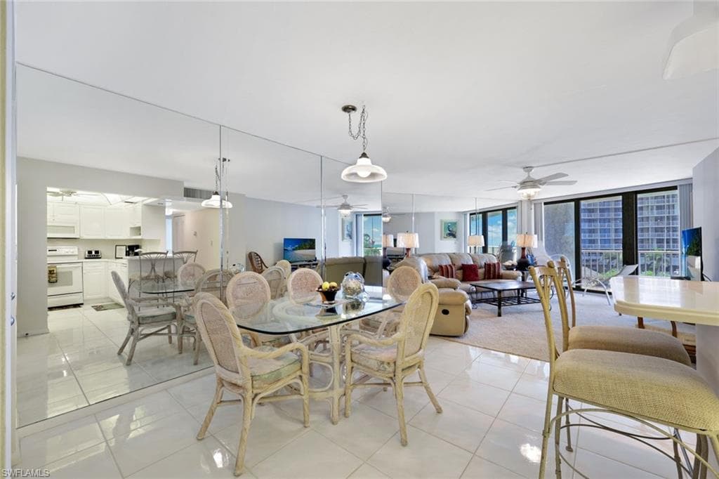 320 Seaview Ct #307, Marco Island, photo 3