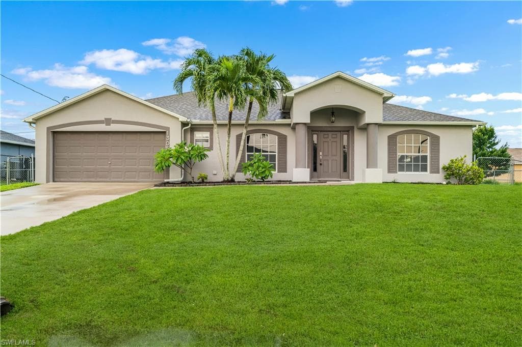 1305 22nd Pl, Cape Coral