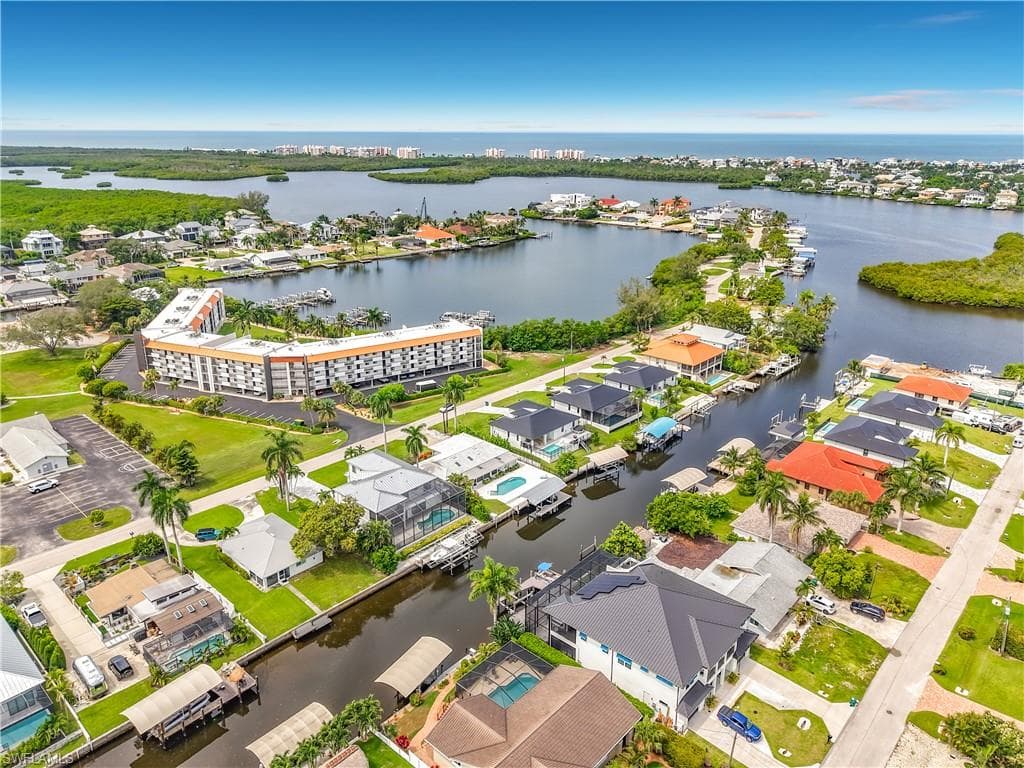 225 3rd St, Bonita Springs, photo 3