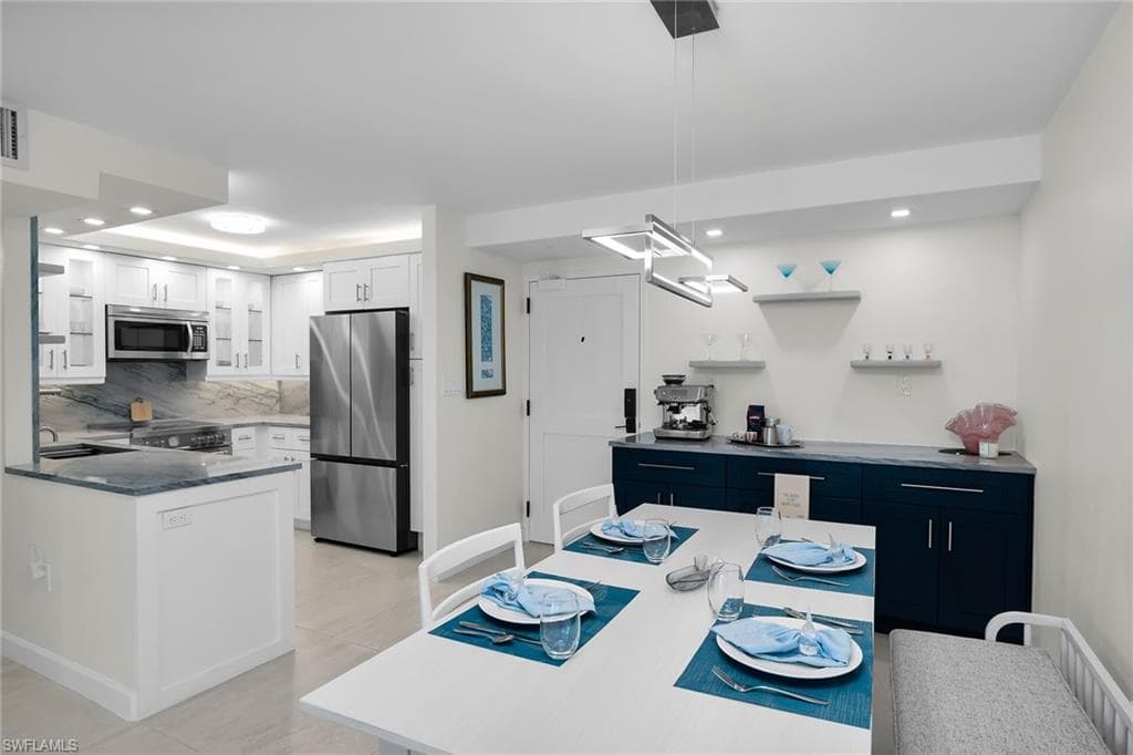 320 Seaview Ct #1607, Marco Island, photo 3