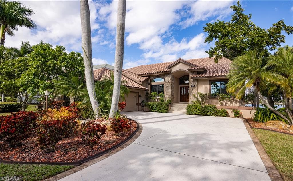 5160 Harborage Dr, Fort Myers, photo 3